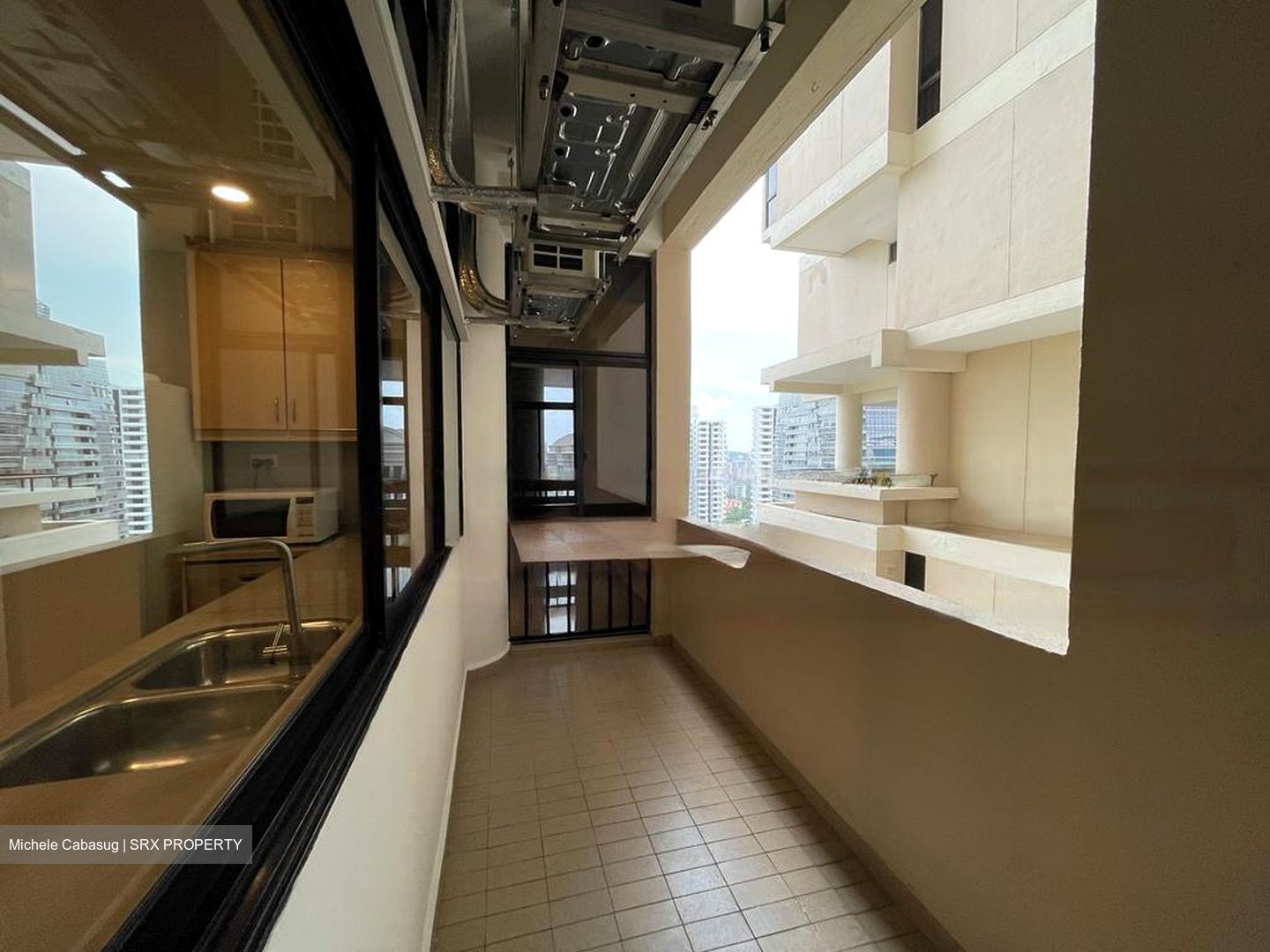 The Colonnade (D10), Condominium #460175431